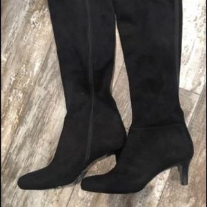 Tahari Knee high Boots